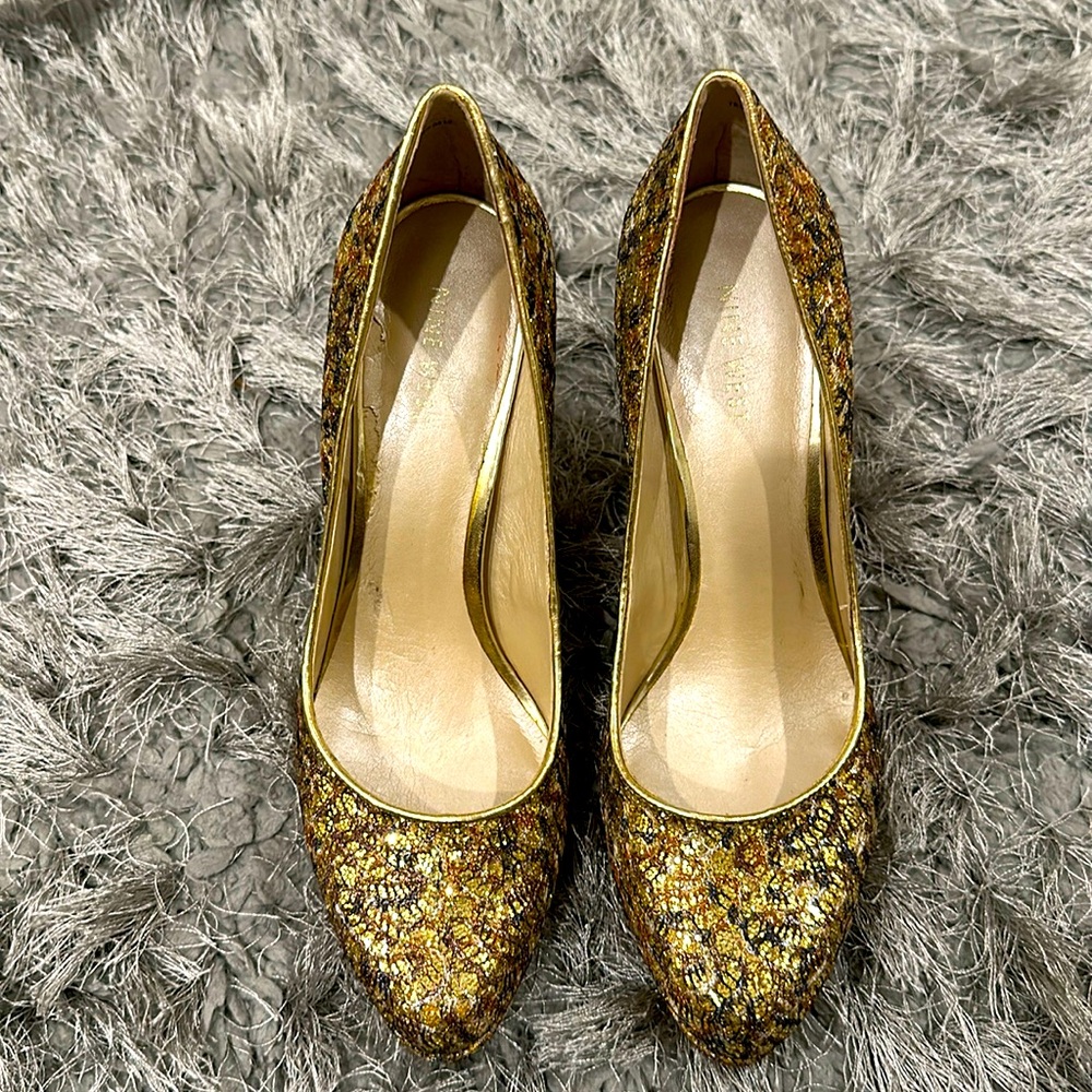 Nine West Women's Rocha Pump Gold 7.5M